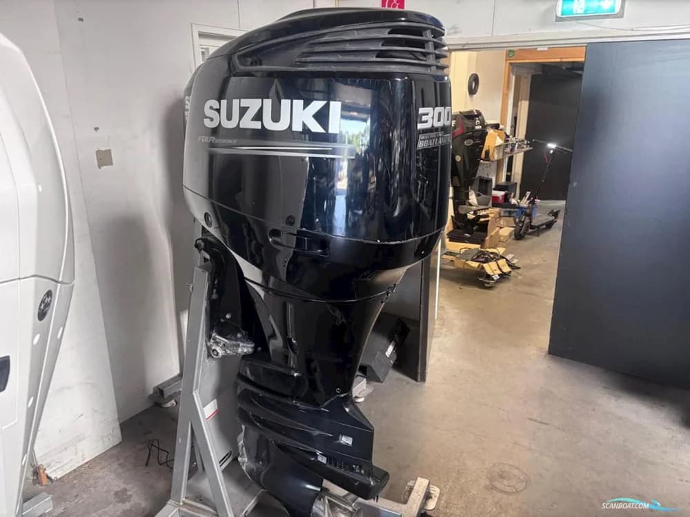 Suzuki DF300AP