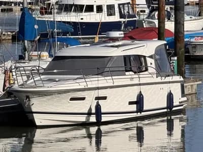 2023 Nimbus 305 Coupe Boat for Sale in Swanwick 2