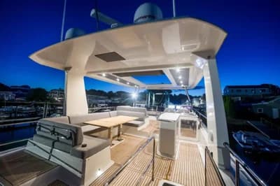 Beneteau Grand Trawler 63 2