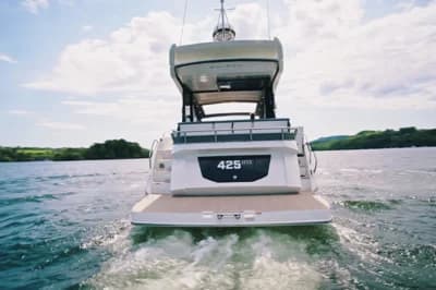 Galeon 425 HTS 2