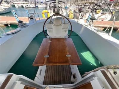 Beneteau Oceanis 36 cc 3