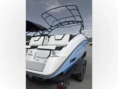 Yamaha Boats 252SD 3