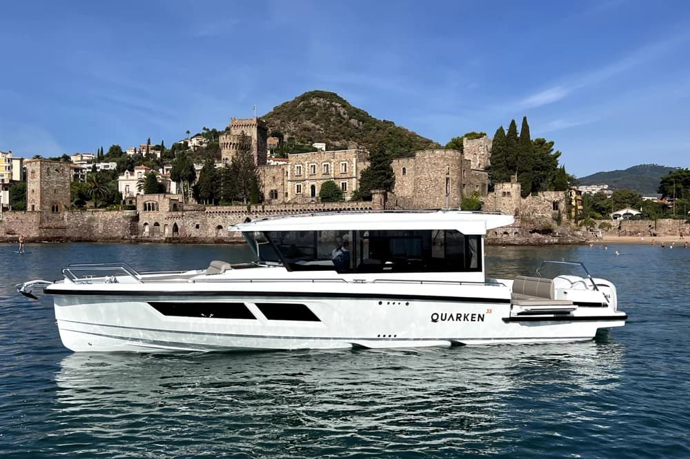 Quarken 35 Cabin Tourer
