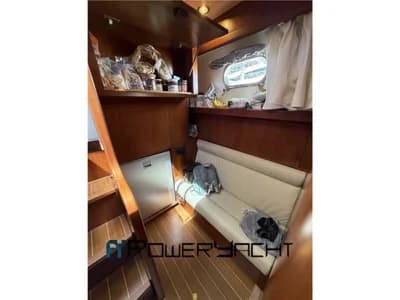 Cayman Yachts - 38 WA 3