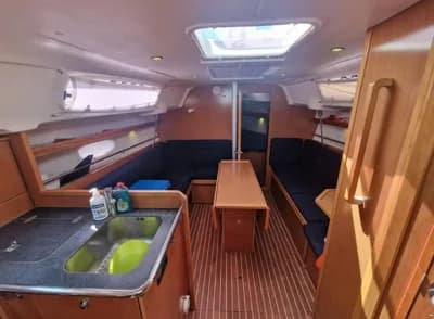 Bavaria 35 Cruiser / Basis for Negotiation 3