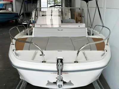 Beneteau Flyer 7 SD Sundeck 2