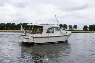 2011 Linssen Grand Sturdy 25.9 SCF 2