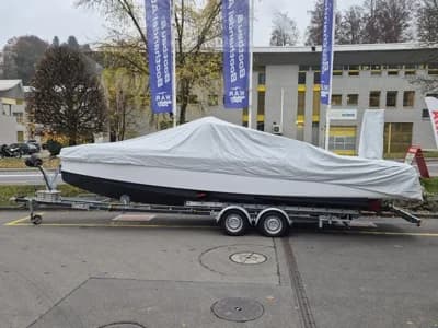 Candela C-8 2