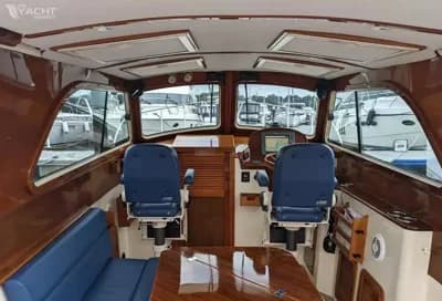 Hinckley Picnic Boat 36 3