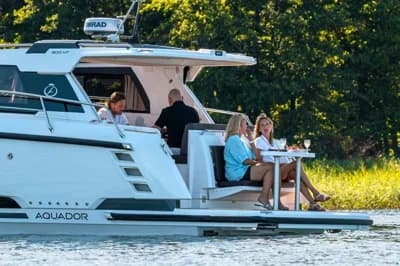 Aquador 300 Hard Top 4