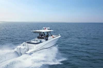 Jeanneau Cap Camarat 10.5 CC 2
