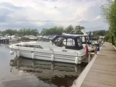 2008 Sheerline 950 Aft Cockpit Boat for Sale in Henley on Thames 2
