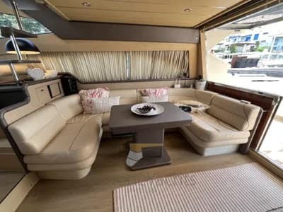 Ferretti 530 3