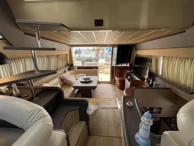 Ferretti 530 5