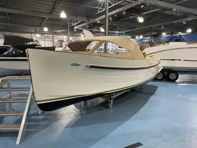 Antaris Sixty7 Boat for Sale 3