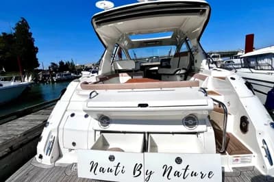 2018 Sea Ray Sundancer 350 Coupe | 35 ft 3