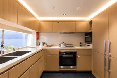 2026 Majesty 100 | 108.3 ft 3