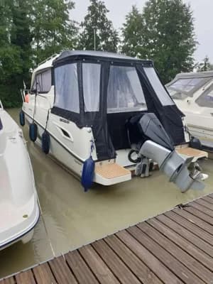 Quicksilver 905 Weekender 3