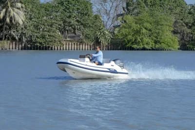 AB Inflatables Nautilus 11 DLX 2