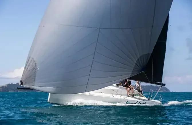 Elliott 30 Sport