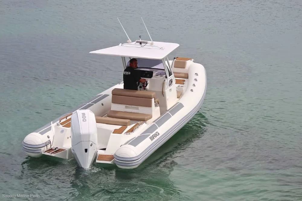 Brig Eagle 670