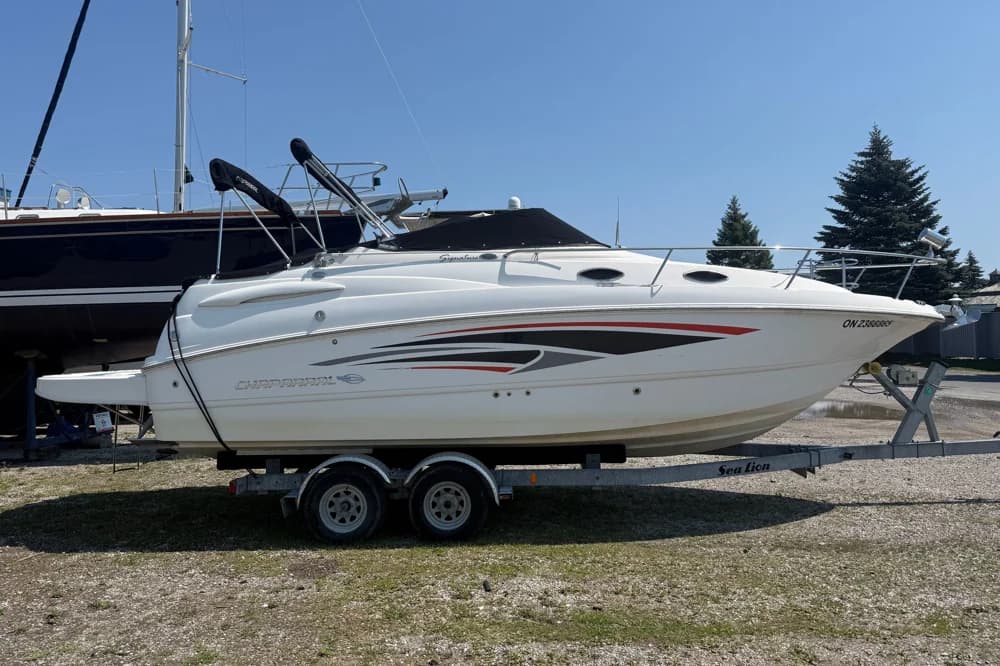 2007 Chaparral Signature 240 | 26.1 ft