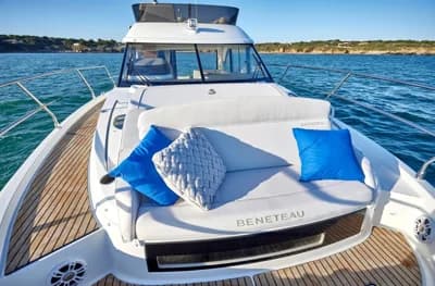 2024 Beneteau Anteras 12 | 42.6 ft 3