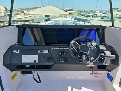 2024 Axopar 29 XC Cross Cabin | 30.8 ft 3
