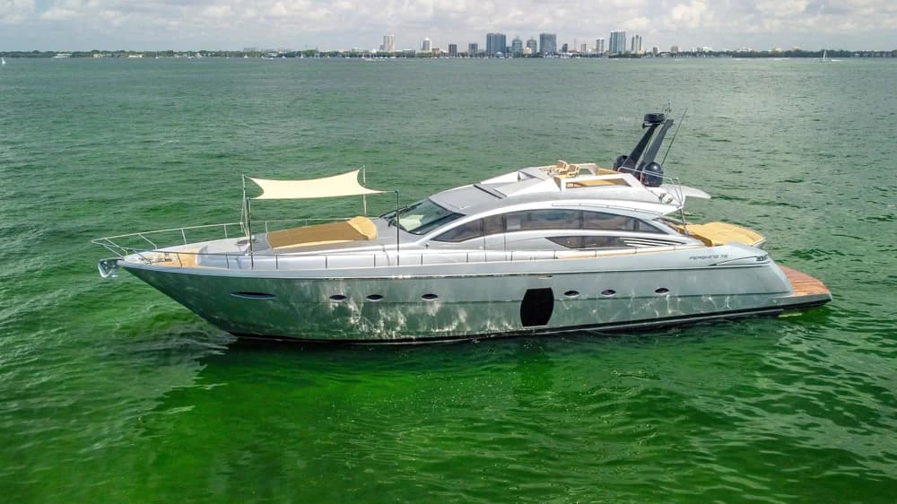 2009 Pershing 72 | 72 ft