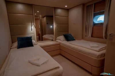 Oceanco 25M - Refit !! 3