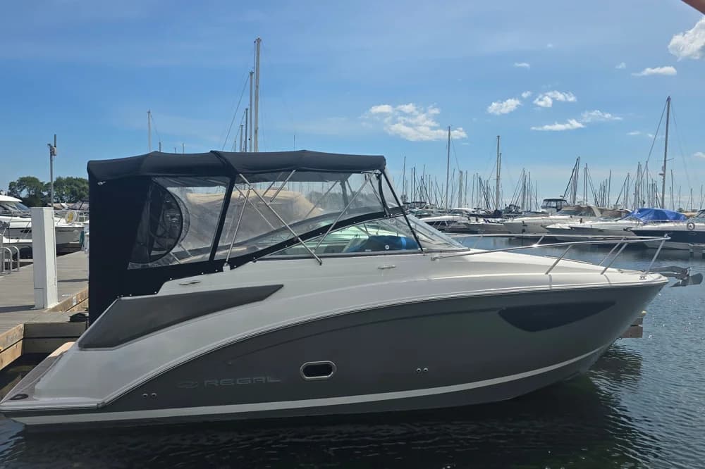 2017 Regal 26 Express | 26 ft