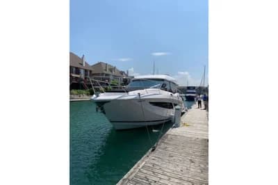 2019 Regal 42 Grande Coupe | 42 ft 2