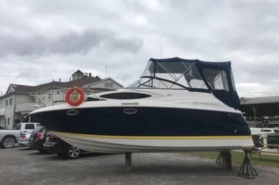 2006 Regal 2565 Window Express | 25.5 ft 2