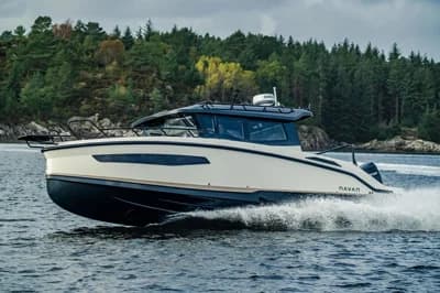 2026 Navan C30 | 33.6 ft 2