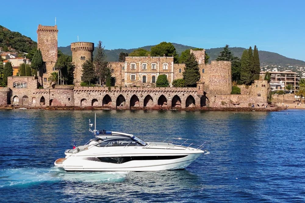 Princess V40