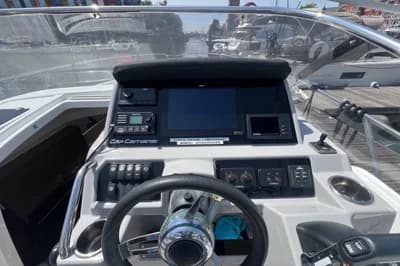 2019 Jeanneau Cap Camarat 9.0 WA | 29.9 ft 3