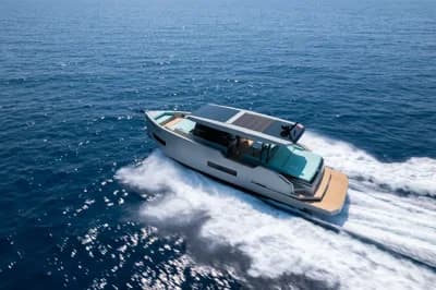 2027 De Antonio Yachts D50 Coupé | 41.5 ft 2