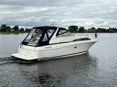 Bayliner 3255 Avanti Express 2