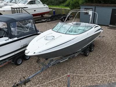 2006 Maxum 2400 SC3 Boat for Sale in Lincoln 2