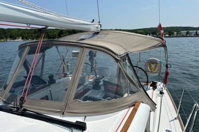 2013 Jeanneau Sun Odyssey 379 | 37 ft 3