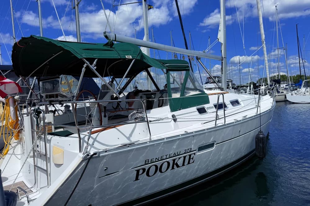 2007 Beneteau Oceanis Clipper 373 | 37 ft