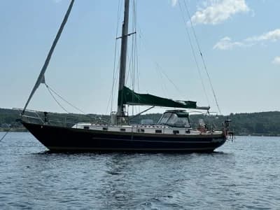 1990 Pacific Seacraft Crealock 44 | 44 ft 2