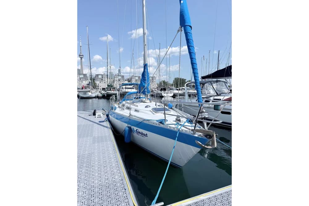 1984 Wauquiez Gladiateur | 33 ft