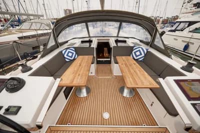 2020 Hanse 588 | 56.6 ft 3