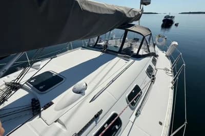 1997 Beneteau First 42s7 | 42 ft 3