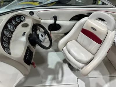 2001 Chaparral 196 SSi 3