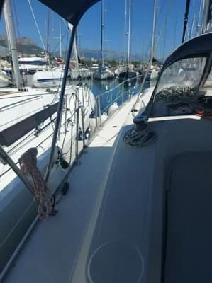 2011 Bavaria Cruiser 45 Boat for Sale in Dalmatia 5