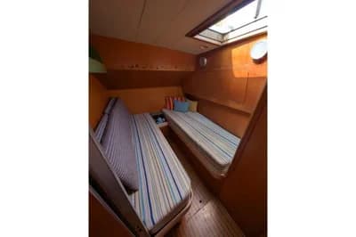 1985 AlCustom FERRETTI CRAFT ALTURA 41 DICK CARTER 3