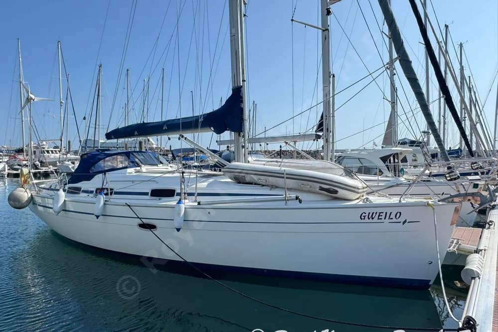 2006 Bavaria Cruiser 37