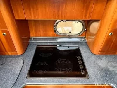 2001 Atlantic 42 Boat for Sale 3